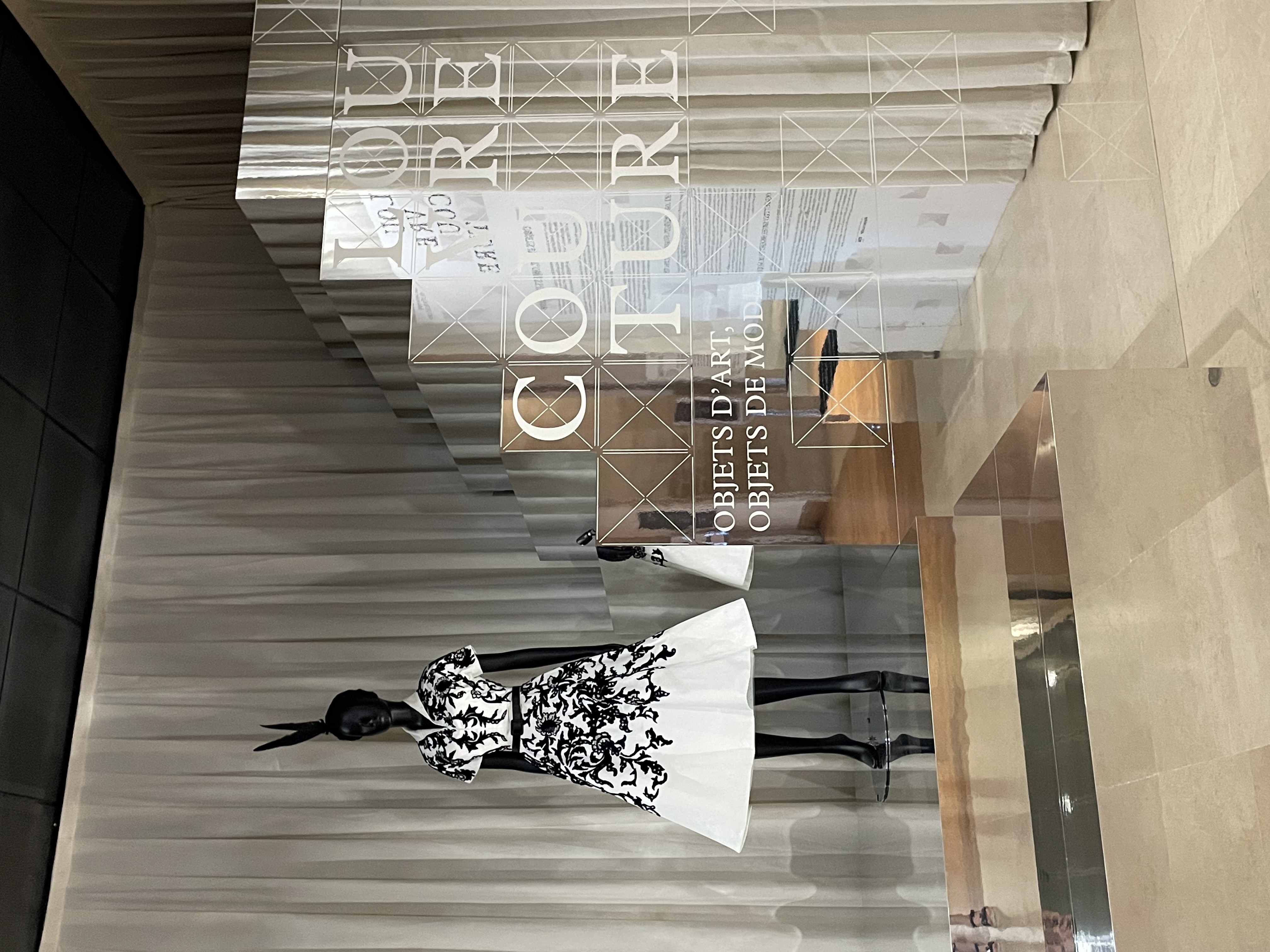1-Robe Christian Dior-Louvre Couture