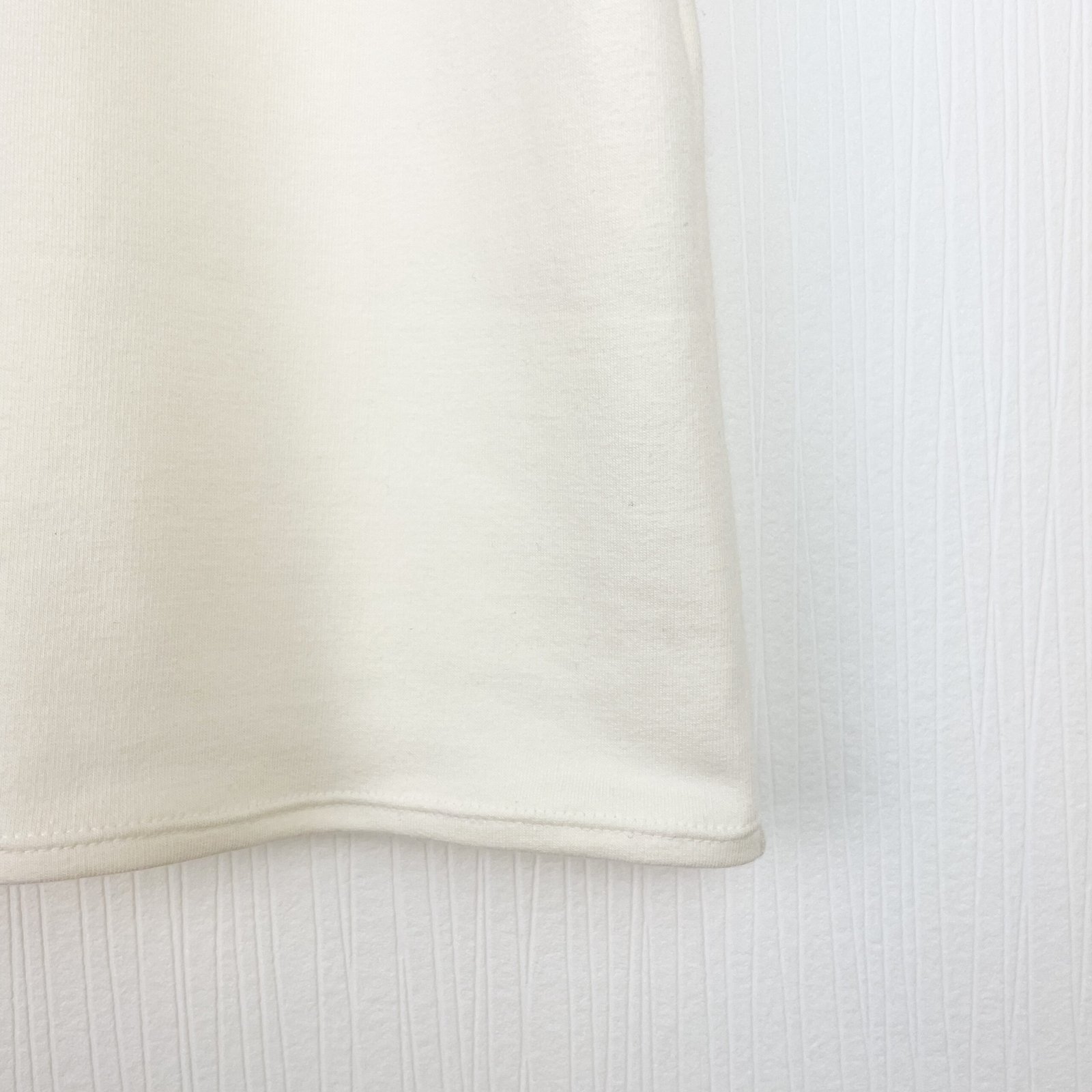 Patron de couture T-shirt Luminous - version classique manches courtes jersey blanc